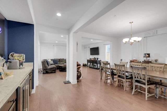 1655 Cady Ln, Ripon, CA 95366