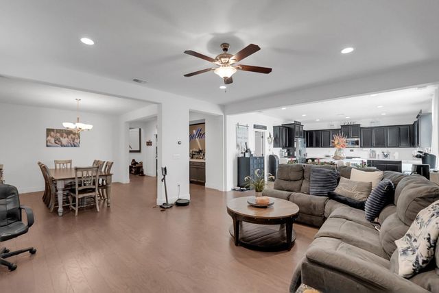 1655 Cady Ln, Ripon, CA 95366