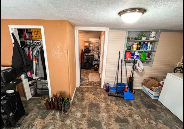 402 S Reagan Street, Hamilton, TX 76531