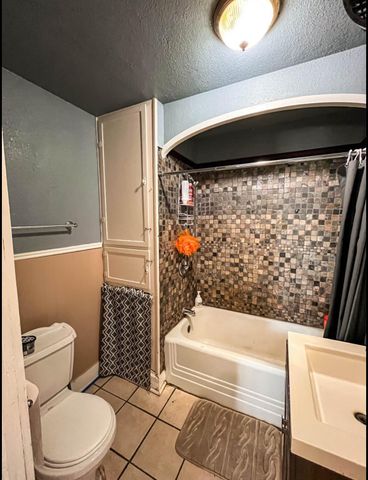 402 S Reagan Street, Hamilton, TX 76531
