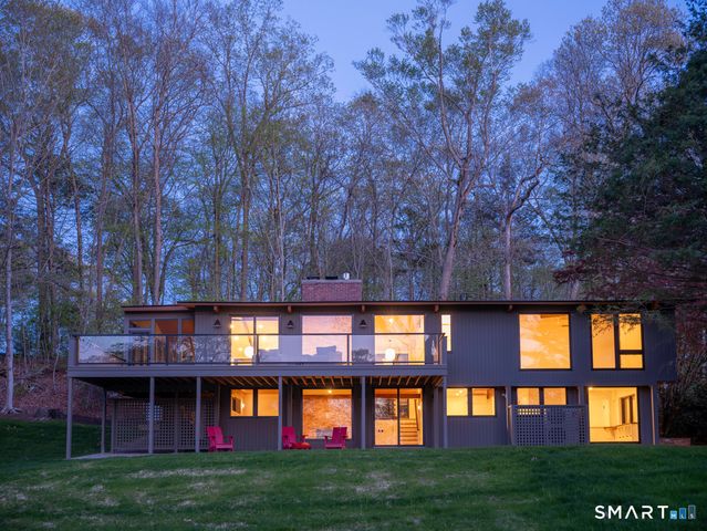 5 Hemlock Drive, Essex, CT 06426