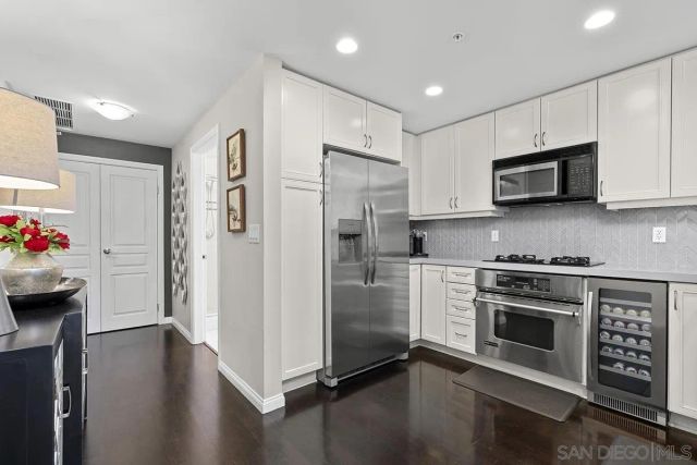 555 Front 1501, San Diego, CA 92101