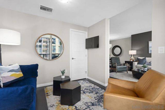 555 Front 1501, San Diego, CA 92101