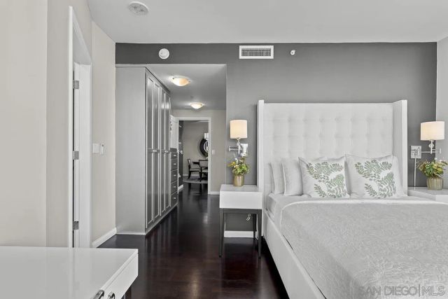 555 Front 1501, San Diego, CA 92101
