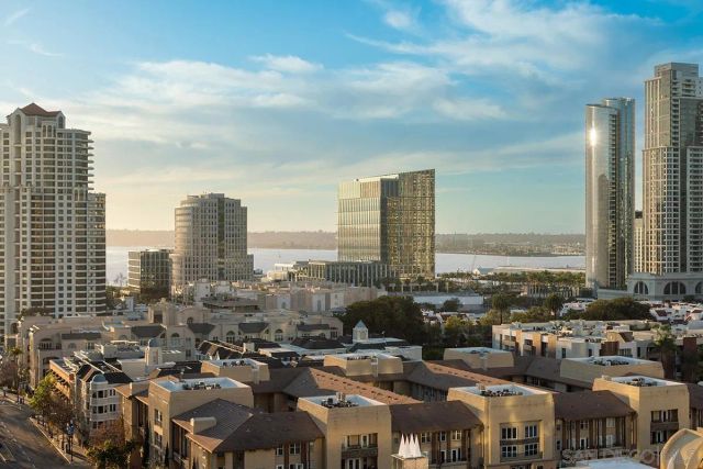 555 Front 1501, San Diego, CA 92101