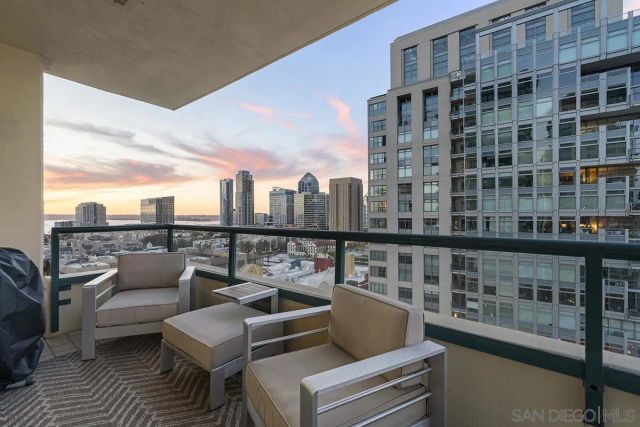 555 Front 1501, San Diego, CA 92101