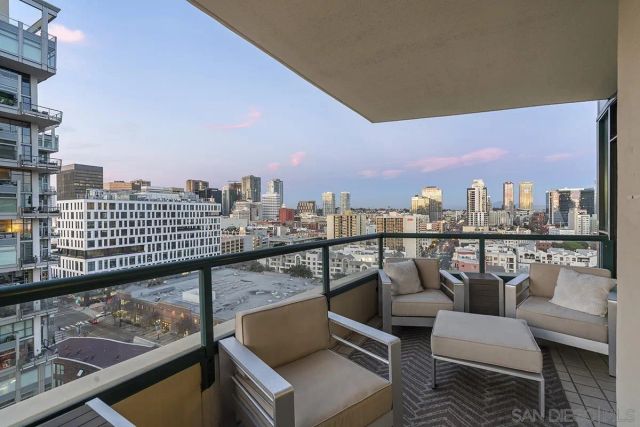 555 Front 1501, San Diego, CA 92101