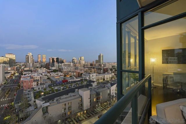 555 Front 1501, San Diego, CA 92101