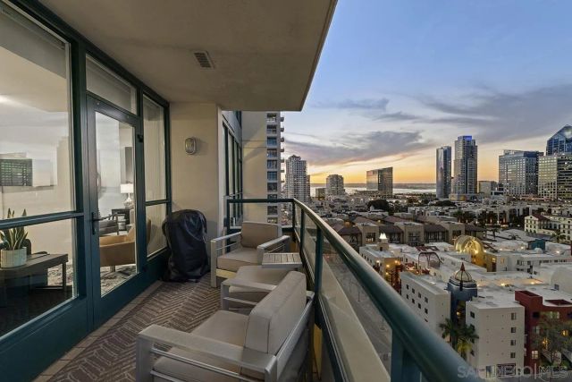 555 Front 1501, San Diego, CA 92101