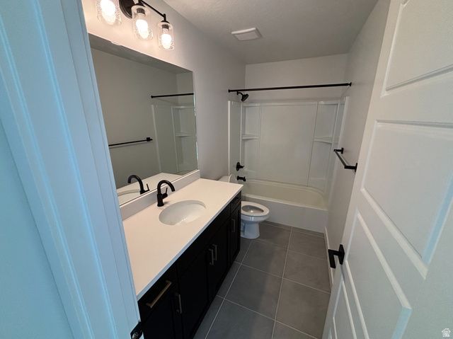 3301 S 2410 W, Syracuse, UT 84075
