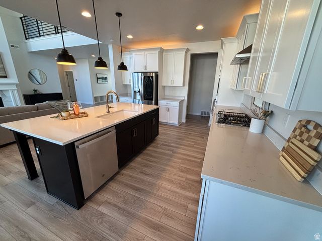 3301 S 2410 W, Syracuse, UT 84075