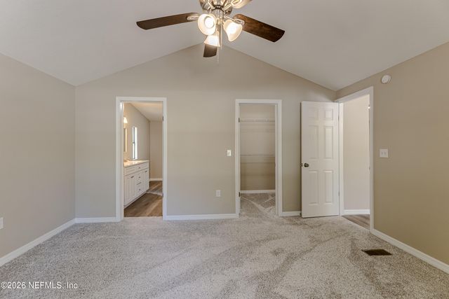 7942 MULHALL Drive, Jacksonville, FL 32216