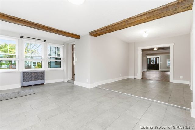 626 Maple Lane, New Albany, IN 47150