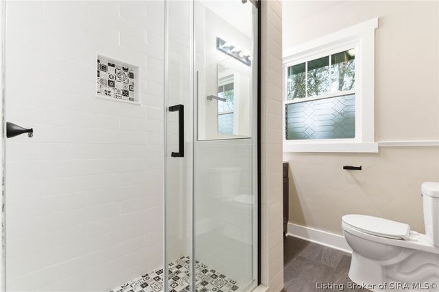 626 Maple Lane, New Albany, IN 47150