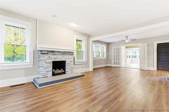 626 Maple Lane, New Albany, IN 47150