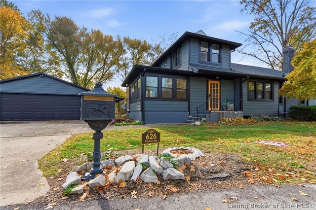 626 Maple Lane, New Albany, IN 47150