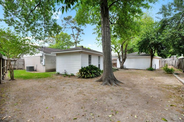 3019 Rockarbor Drive, Houston, TX 77063