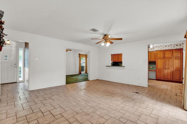 3019 Rockarbor Drive, Houston, TX 77063