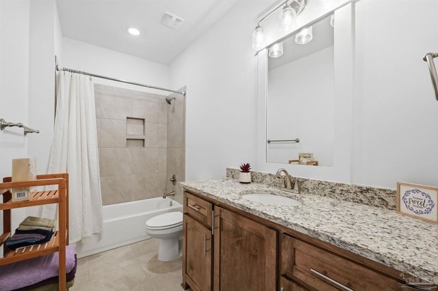 6297 Howie Way, Pace, FL 32571