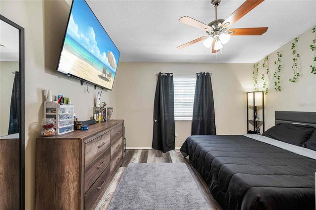 3350 FOX HUNT DRIVE, Palm Harbor, FL 34683