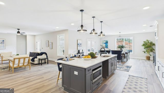 106 Neal Point, Atlanta, GA 30349