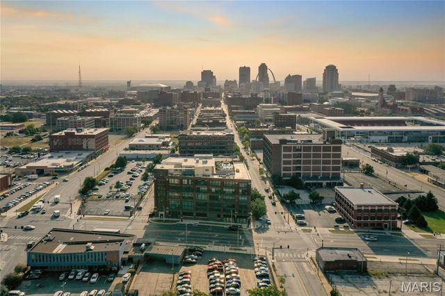 2323 Locust Street 405, St Louis, MO 63103