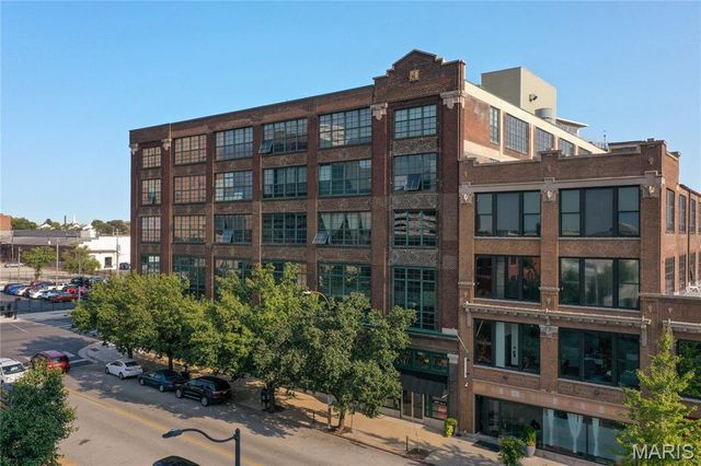 2323 Locust Street 405, St Louis, MO 63103