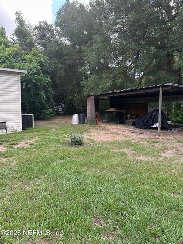 608 KITTY Avenue, Interlachen, FL 32148