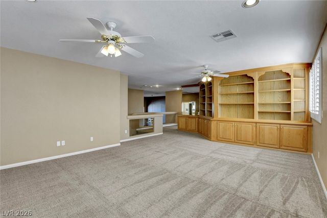 8517 West Gilmore Avenue, Las Vegas, NV 89129