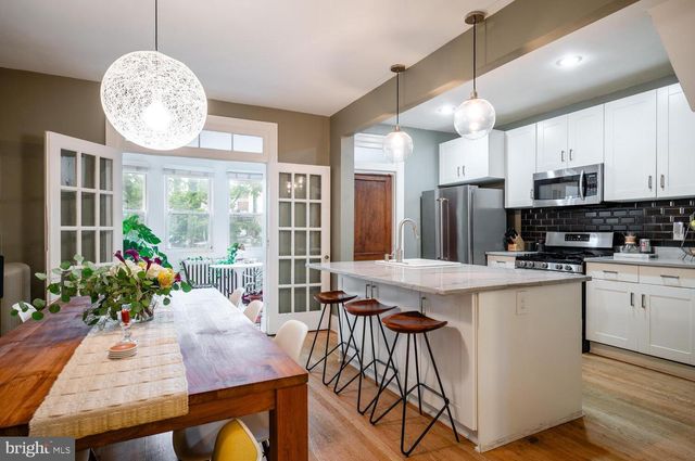 1220 ORREN ST NE, Washington, DC 20002