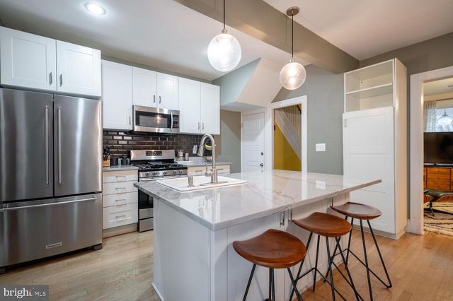 1220 ORREN ST NE, Washington, DC 20002