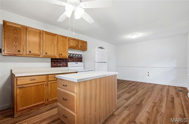 4125 Schumacher Road, High Ridge, MO 63049