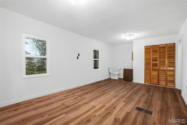 4125 Schumacher Road, High Ridge, MO 63049