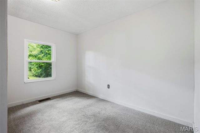 4125 Schumacher Road, High Ridge, MO 63049