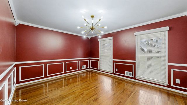 10000 Spring Gate Dr, Louisville, KY 40241