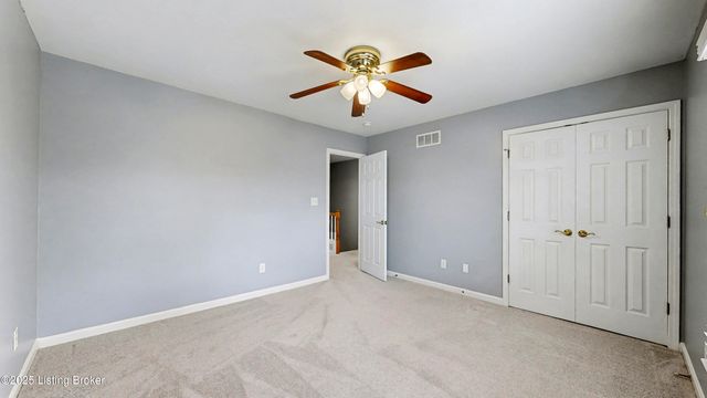 10000 Spring Gate Dr, Louisville, KY 40241