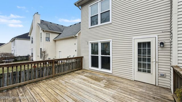 10000 Spring Gate Dr, Louisville, KY 40241