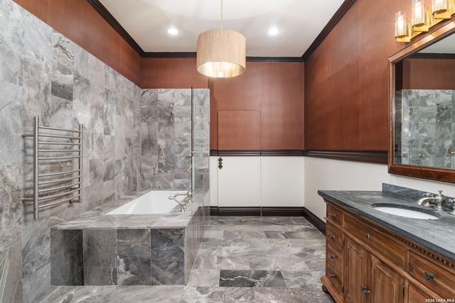 6 Lazy Lane, San Antonio, TX 78209