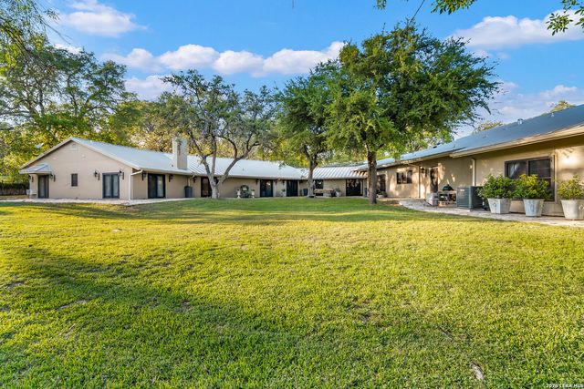 6 Lazy Lane, San Antonio, TX 78209