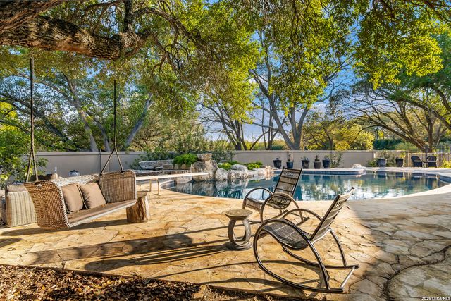 6 Lazy Lane, San Antonio, TX 78209