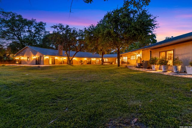 6 Lazy Lane, San Antonio, TX 78209