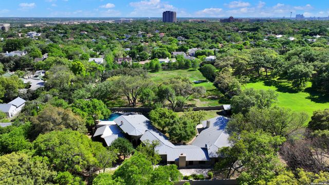 6 Lazy Lane, San Antonio, TX 78209