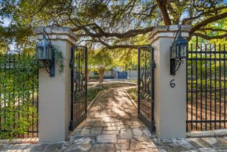 6 Lazy Lane, San Antonio, TX 78209