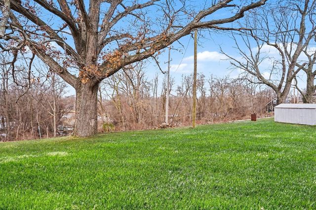 283 E Walton Avenue, Muskegon City, MI 49442