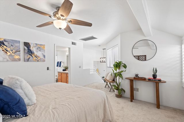 5675 N Camino Esplendora Apt 5228, Tucson, AZ 85718