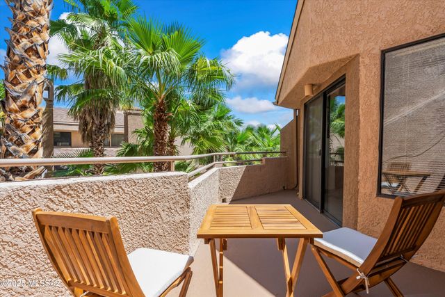 5675 N Camino Esplendora Apt 5228, Tucson, AZ 85718