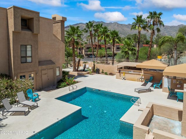 5675 N Camino Esplendora Apt 5228, Tucson, AZ 85718