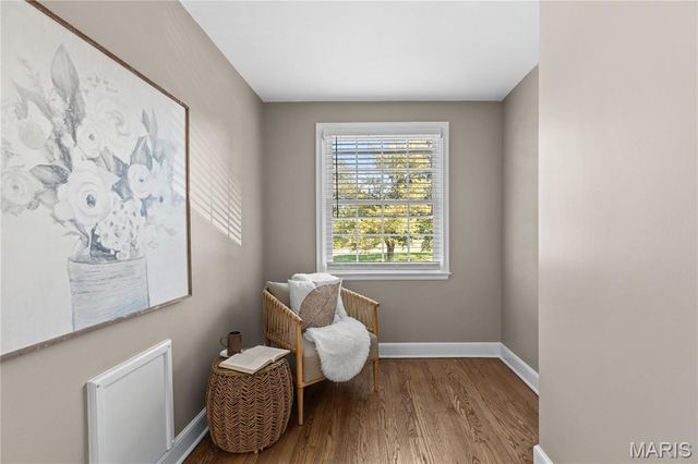 553 Westview Drive, University City, MO 63130