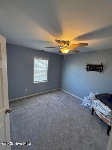 615 Stagecoach Drive, Jacksonville, NC 28546