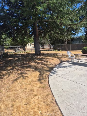 13942 Apple Lane, Clearlake Oaks, CA 95423